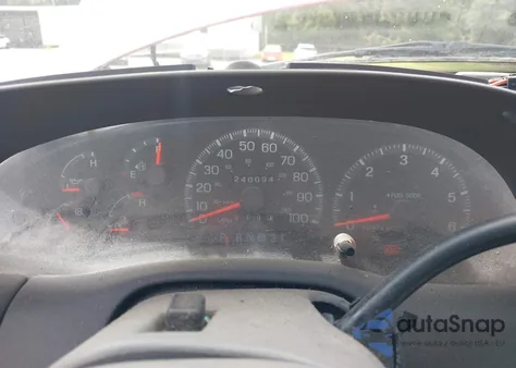 1998 Ford F-150 Lariat/Standard/Xl/Xlt z USA, uszkodzony, nr VIN 1FTRX18L8WKC15503